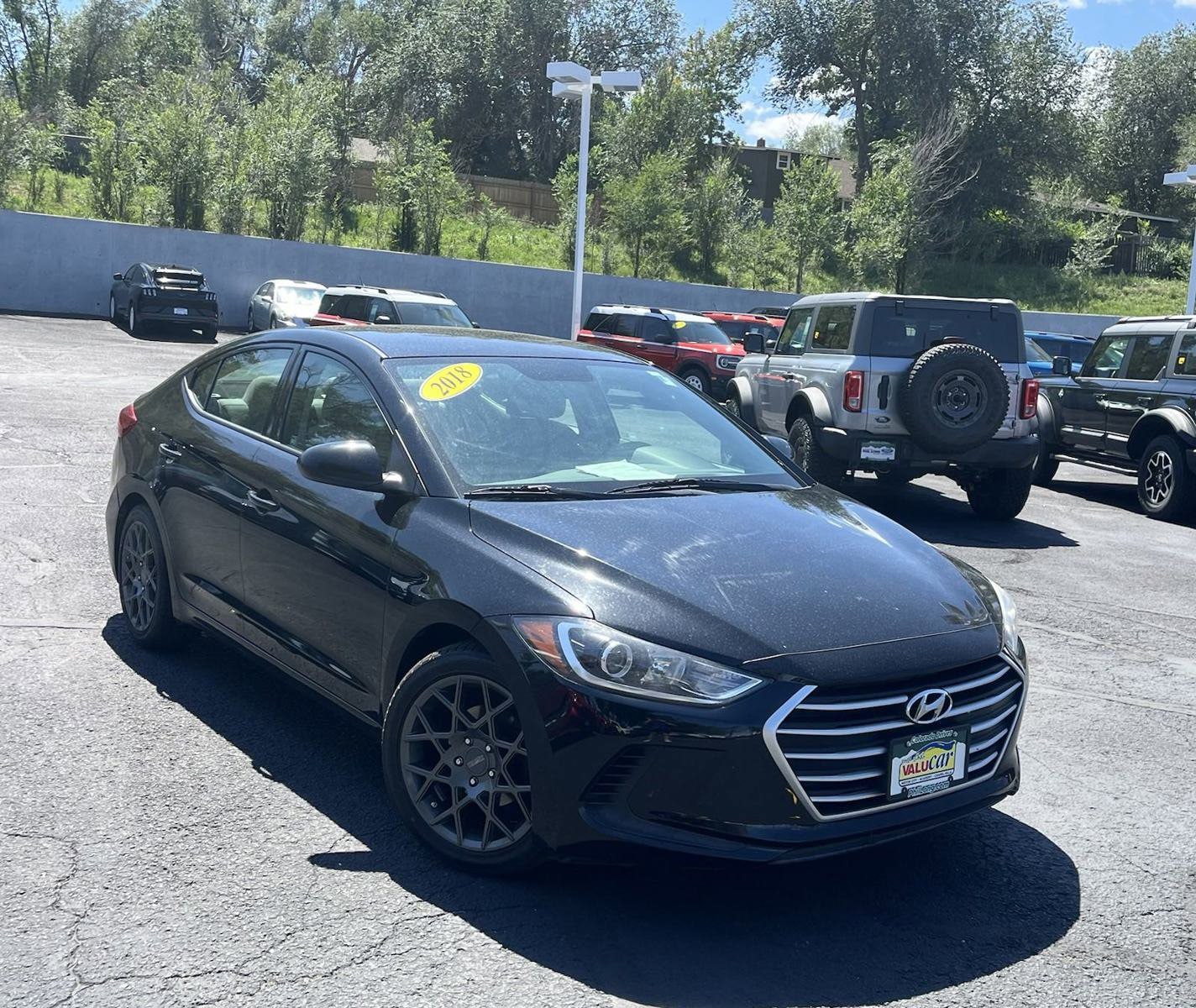 Used 2018 Hyundai Elantra SE with VIN 5NPD74LF8JH318361 for sale in Colorado Springs, CO