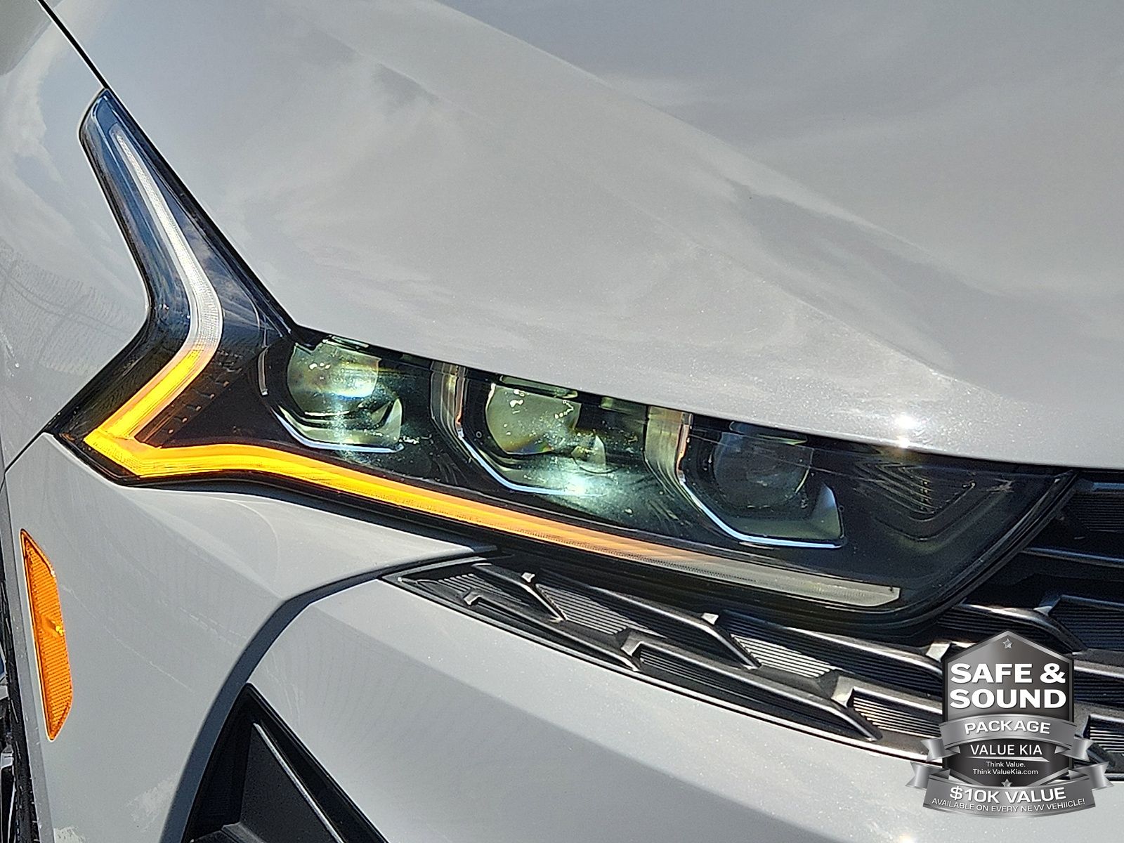 2023 Kia K5 GT - Photo 9