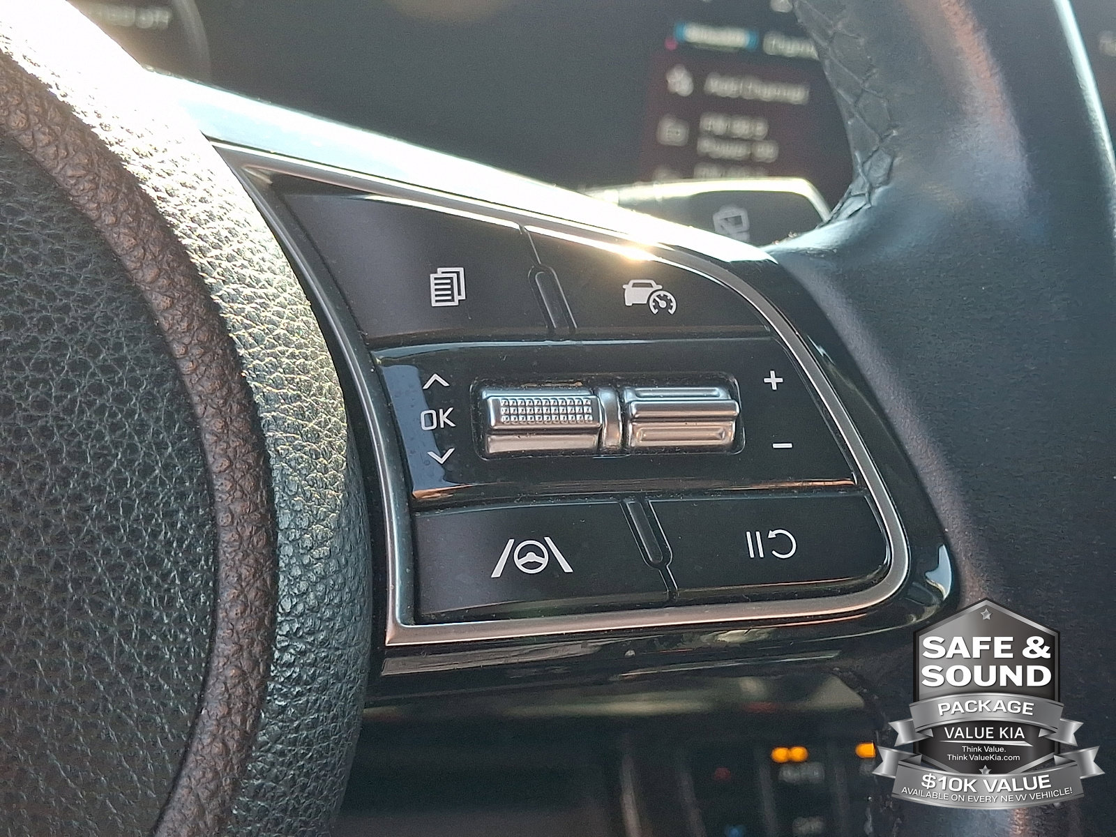 2024 Kia Seltos S - Photo 23