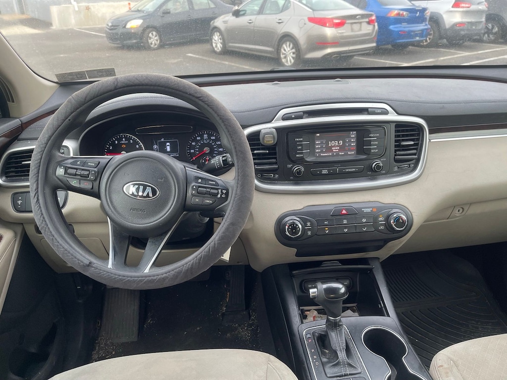 Used 2016 Kia Sorento LX SUV