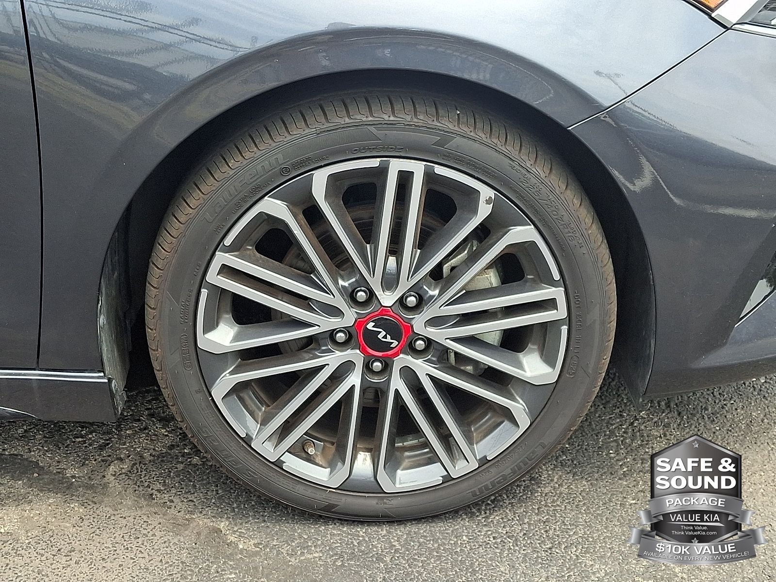 2024 Kia Forte GT - Photo 9