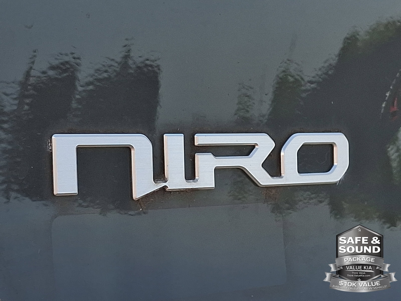 2023 Kia Niro EX - Photo 29