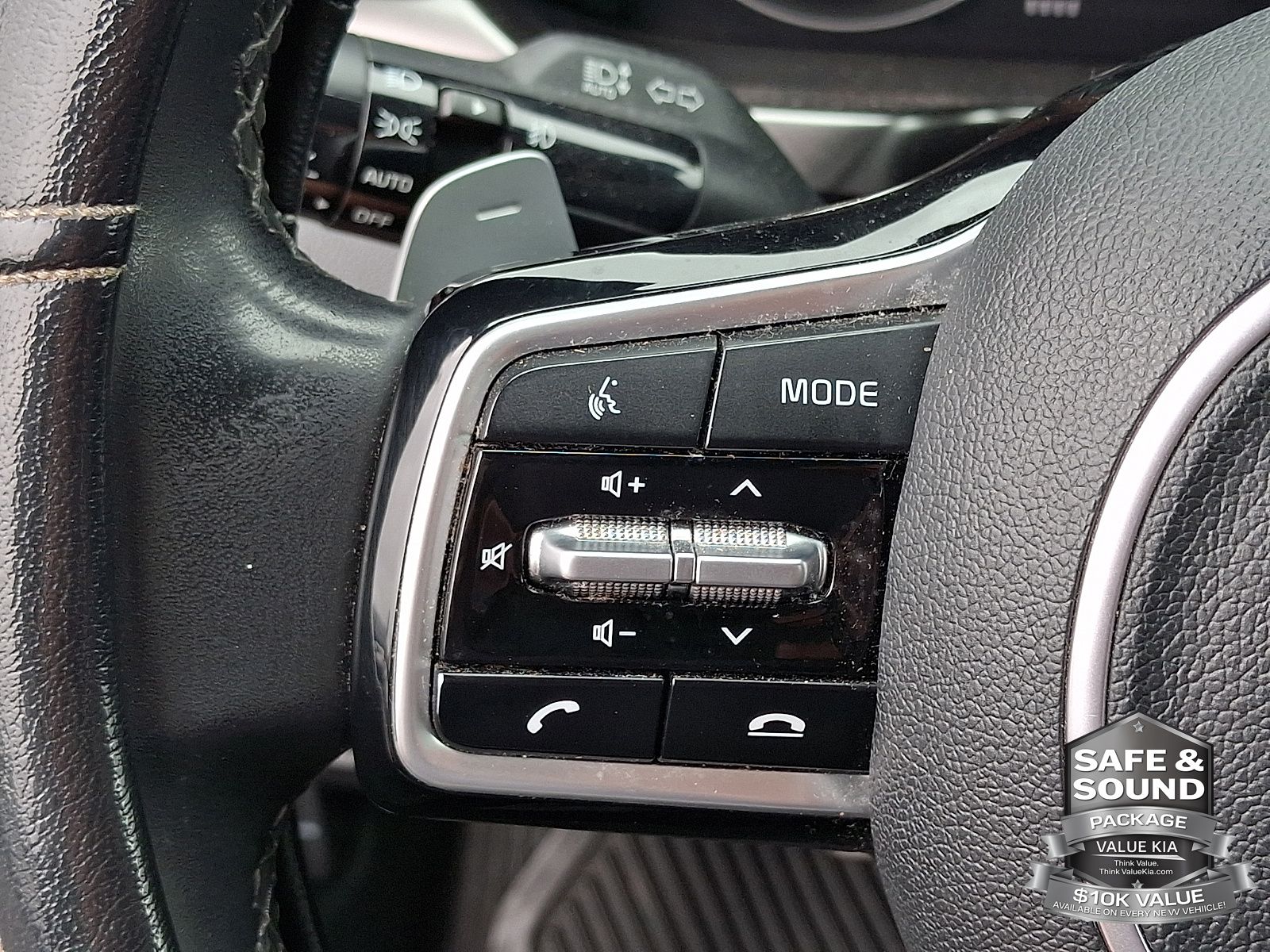2023 Kia Sorento EX Hybrid - Photo 23