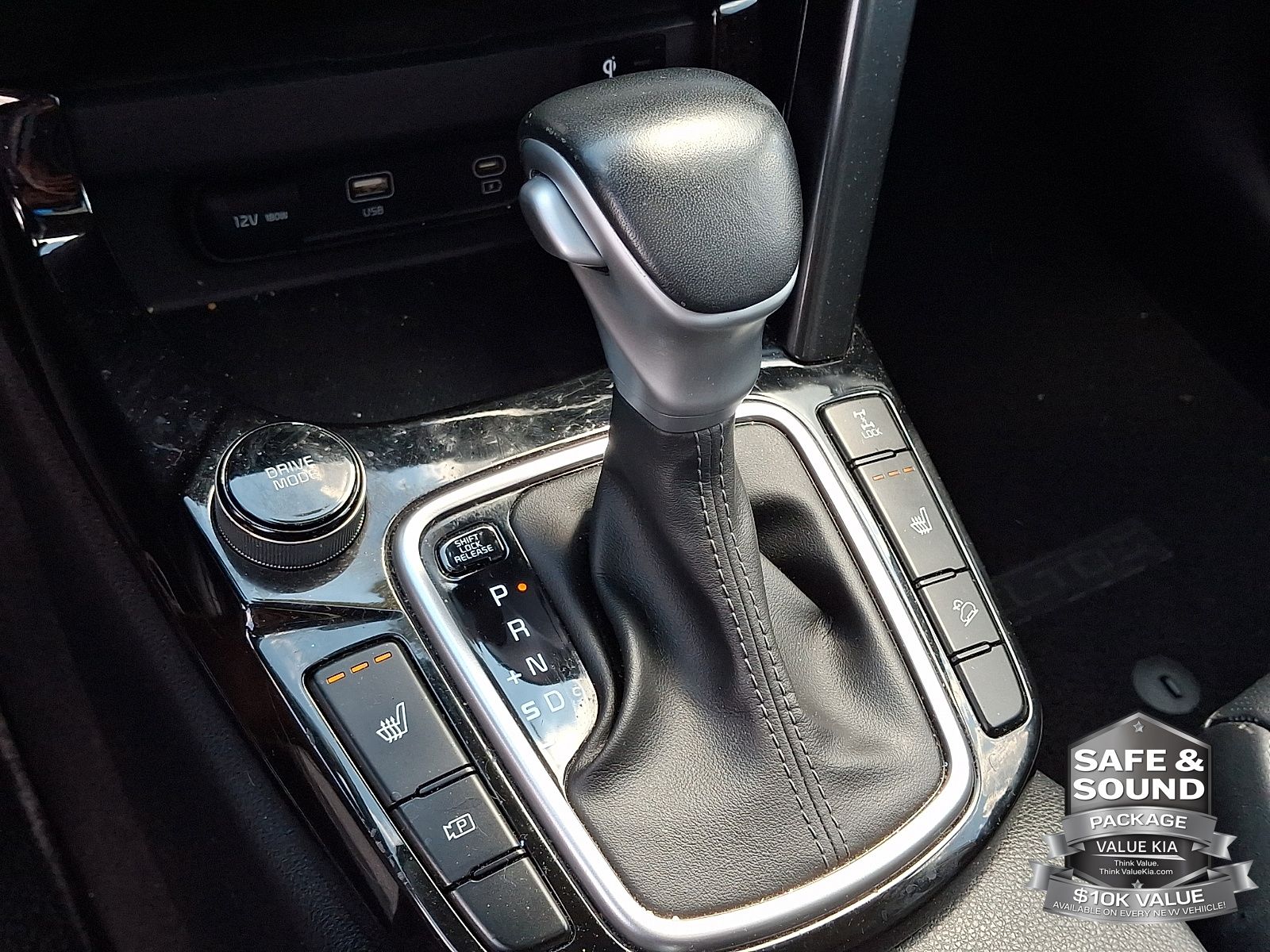 2024 Kia Seltos EX - Photo 16
