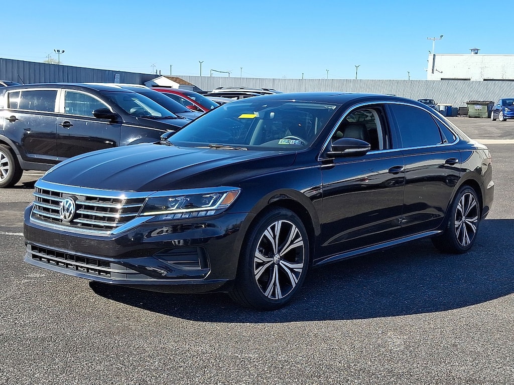 Used 2021 Volkswagen Passat 2.0T SE Sedan
