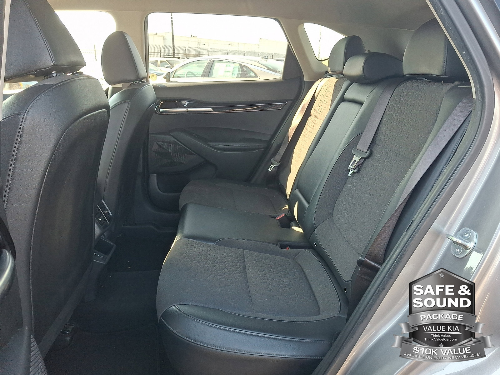 2024 Kia Seltos S - Photo 10