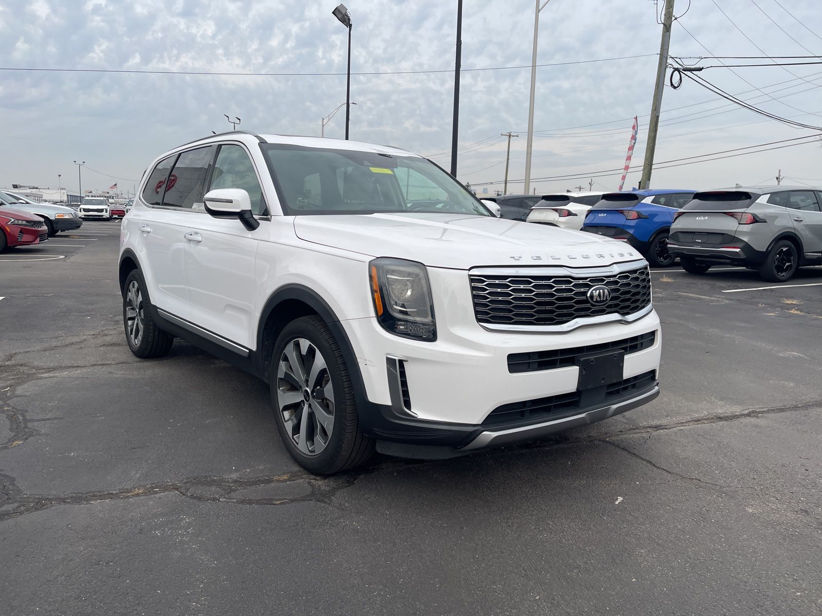 2021 Kia Telluride S's photo