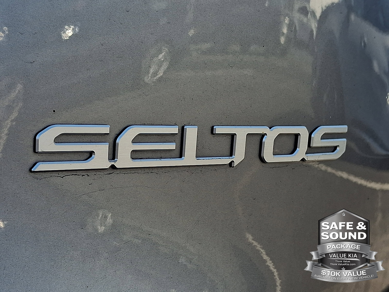 2024 Kia Seltos S - Photo 29