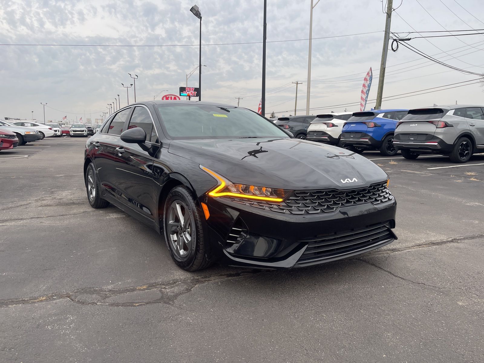 2022 Kia K5 LXS's photo