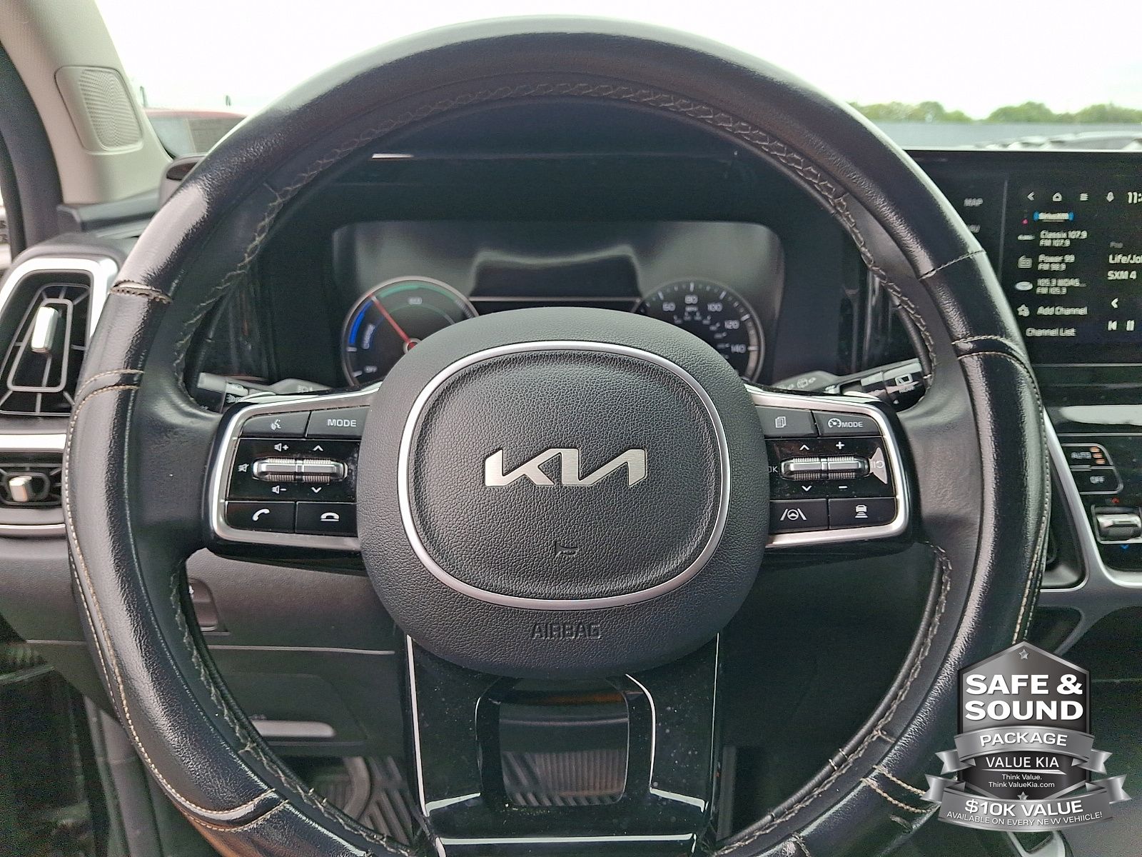 2023 Kia Sorento EX Hybrid - Photo 22