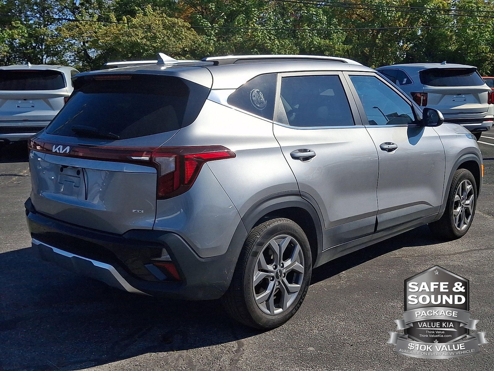 2024 Kia Seltos S - Photo 6