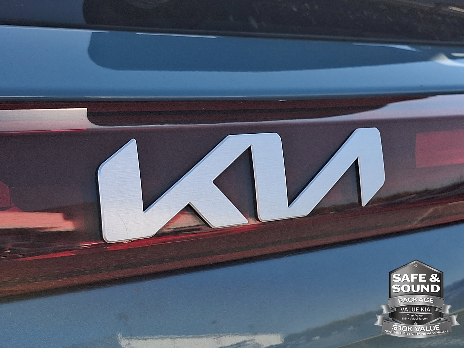 2024 Kia Seltos S - Photo 29