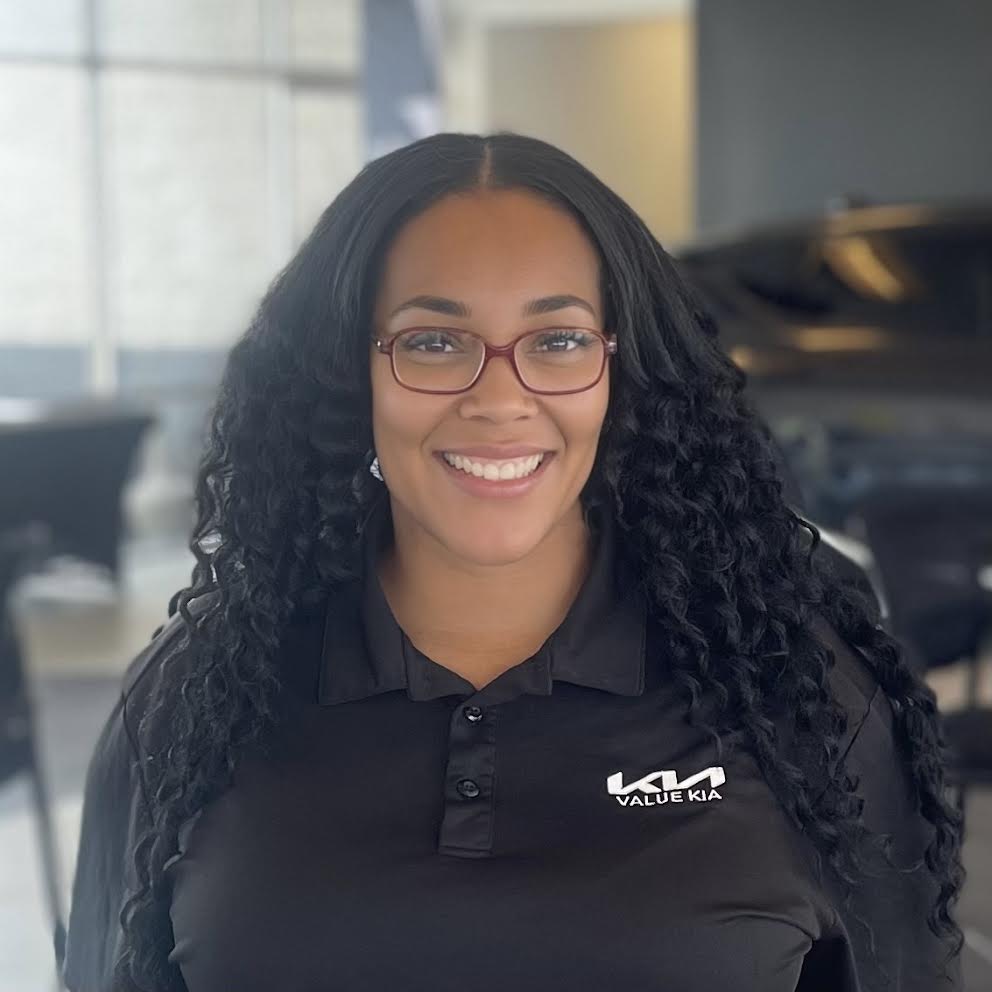 Staff member Shondera Baker from ID_f5bd95
