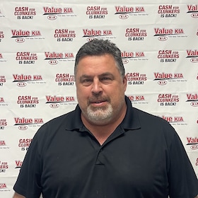 Staff member Joe Candeloro from ID_3ec2e7