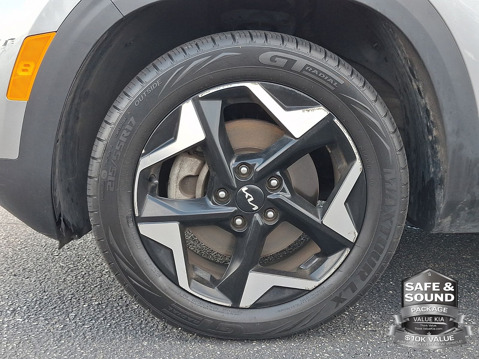 2024 Kia Seltos EX - Photo 9