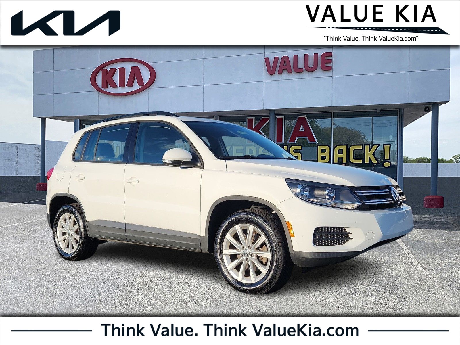 2017 Volkswagen Tiguan Limited Base's photo