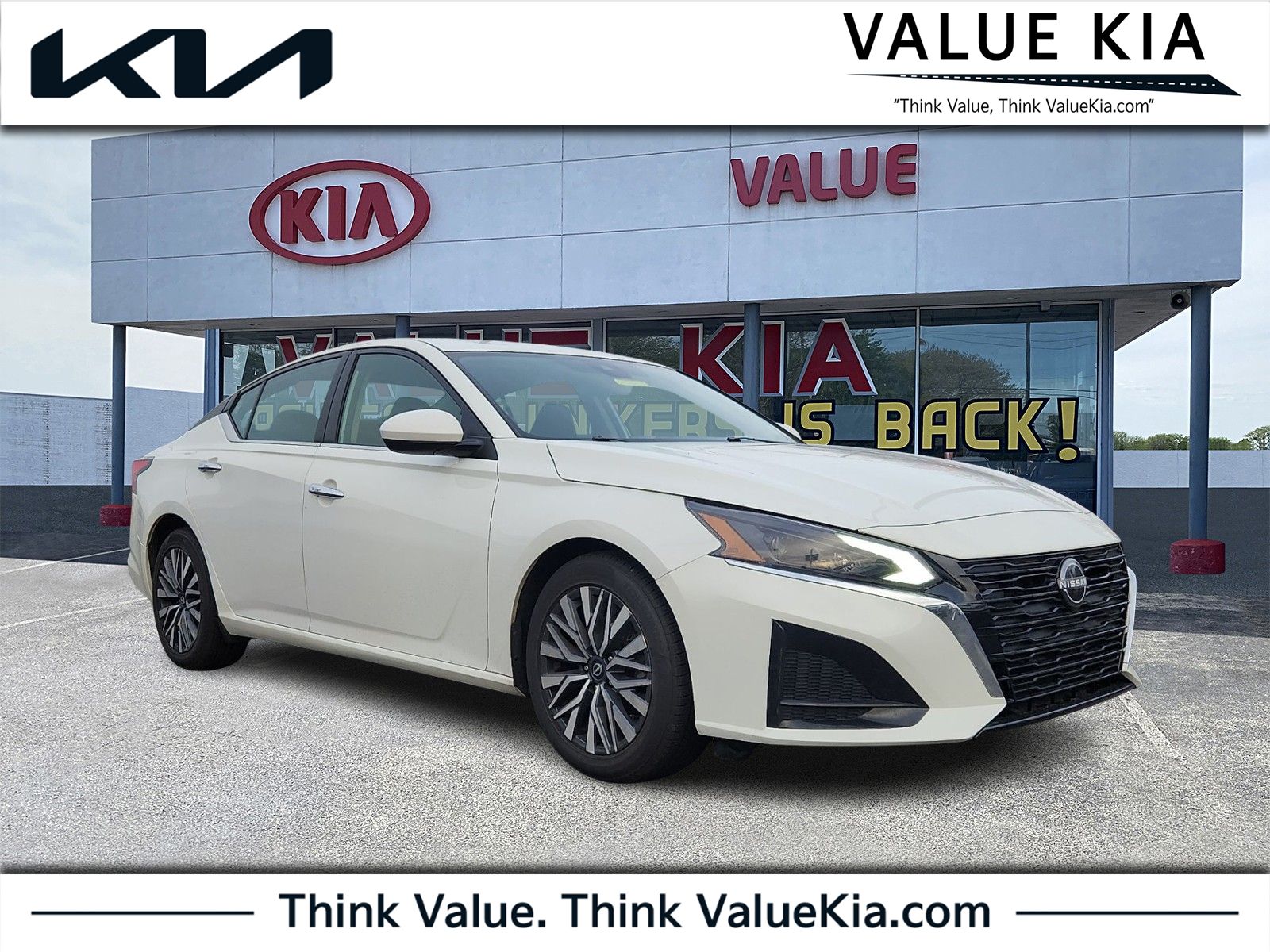 2023 Nissan Altima SV