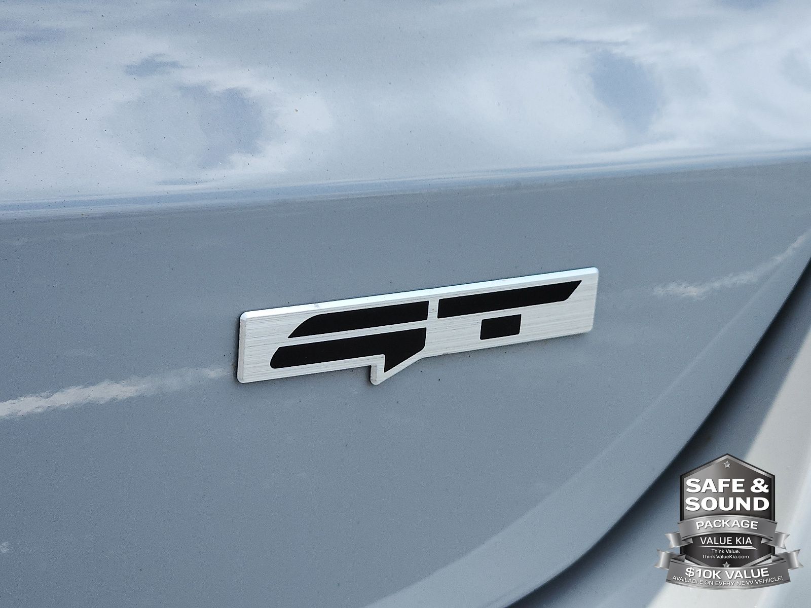 2023 Kia K5 GT - Photo 34