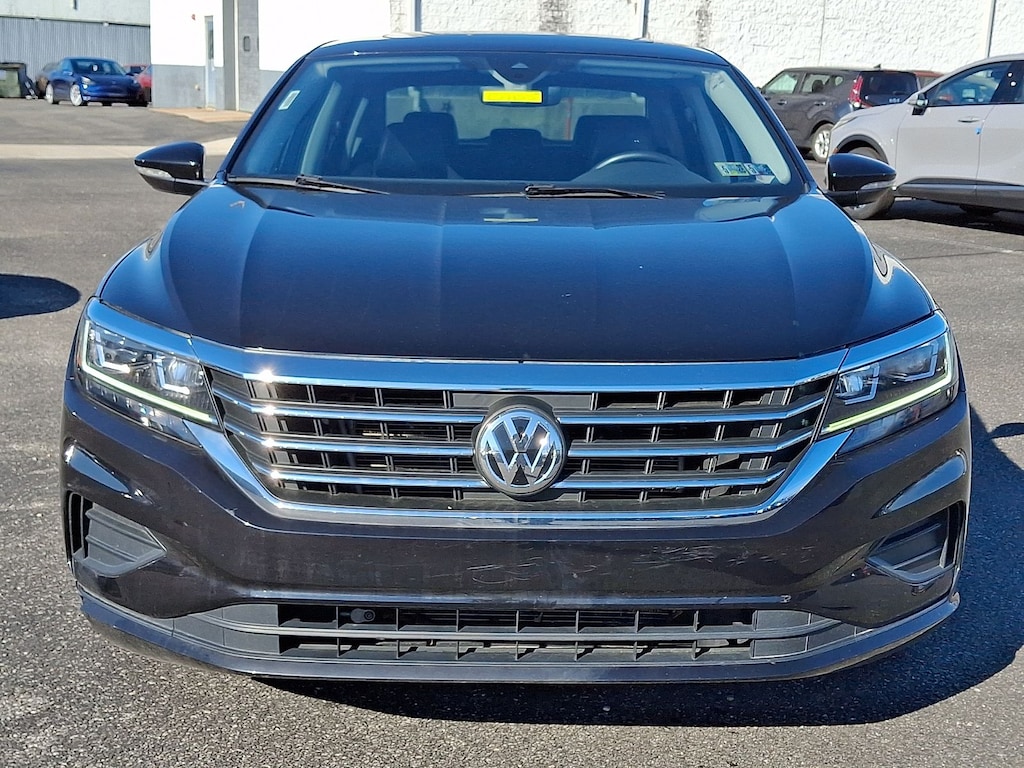 Used 2021 Volkswagen Passat 2.0T SE Sedan