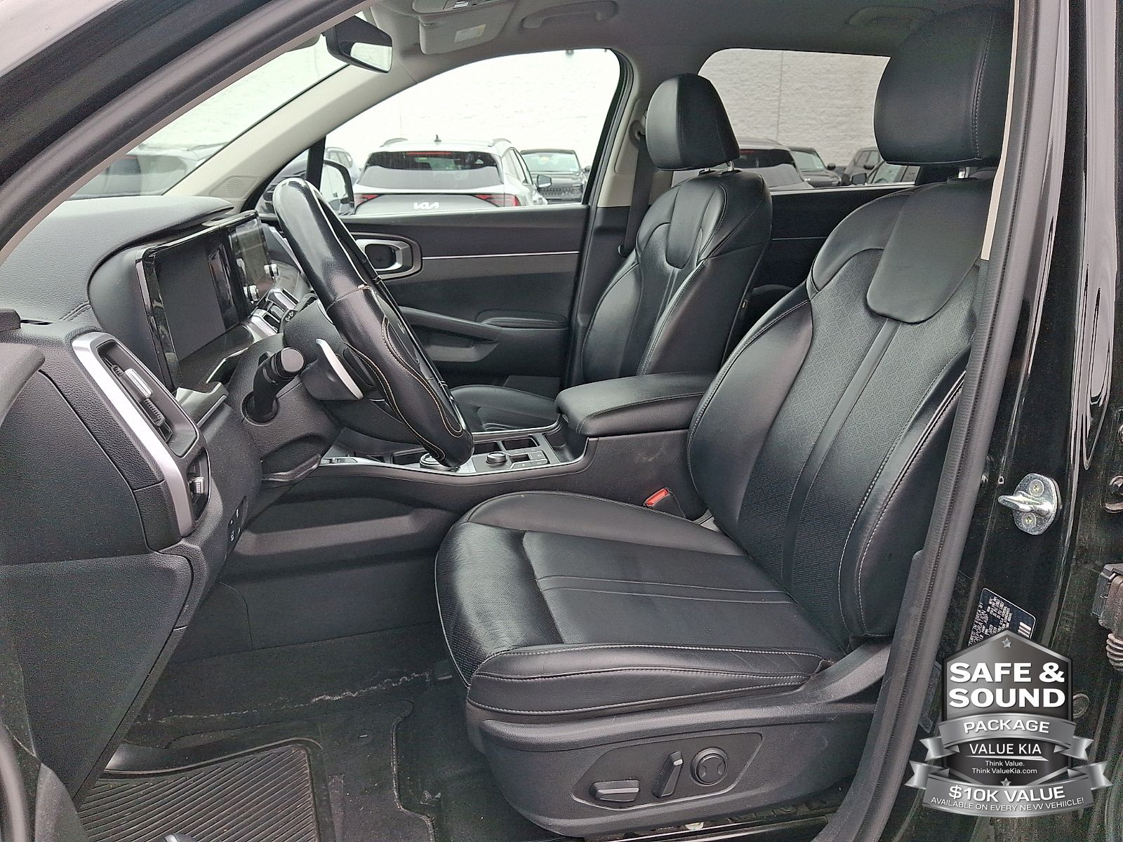 2023 Kia Sorento EX Hybrid - Photo 16