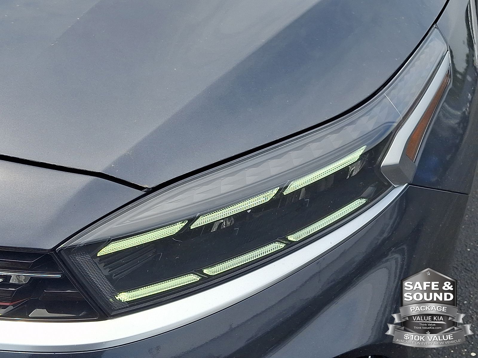 2024 Kia Forte GT - Photo 10