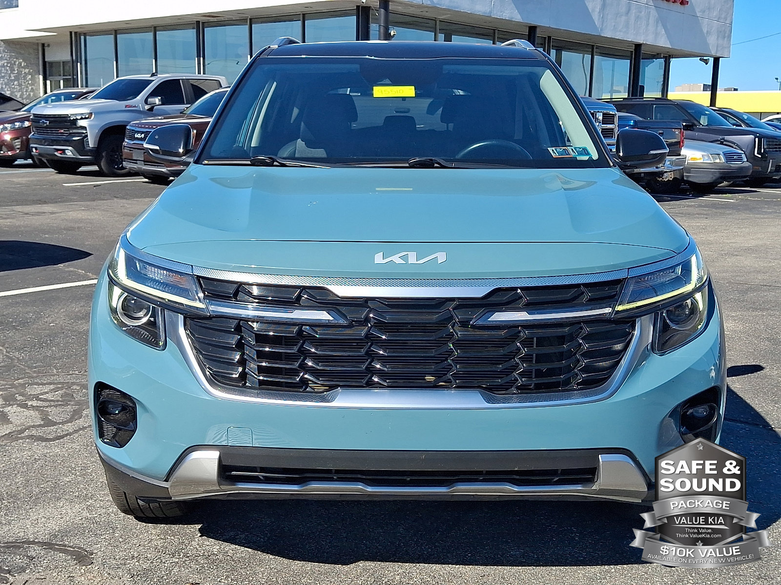 2024 Kia Seltos S - Photo 2