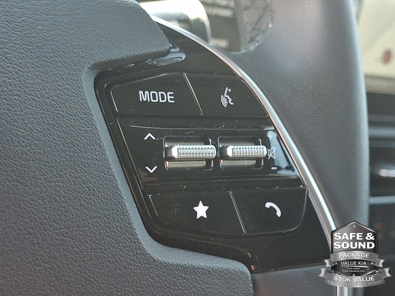 2023 Kia Niro EX - Photo 24