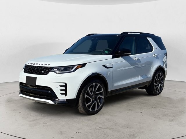 2025 Land Rover Discovery Dynamic SE's photo