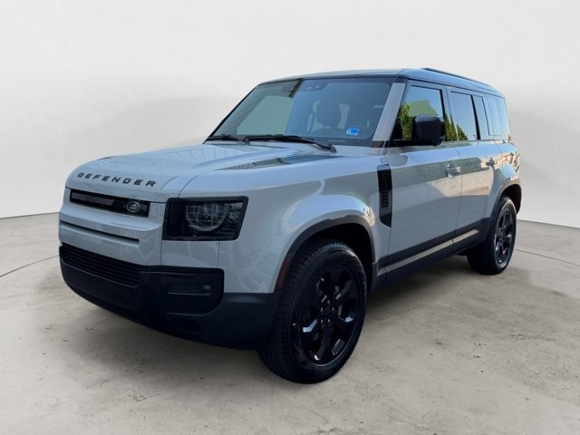 2026 Land Rover Defender 110 S P300's photo