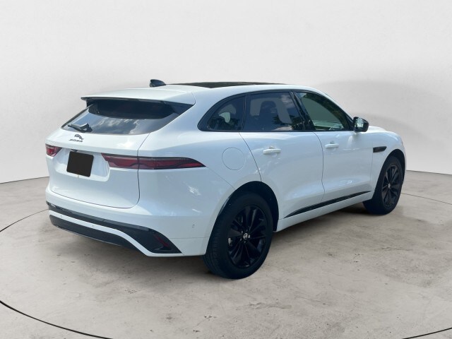 2025 Jaguar F-PACE P250 R-Dynamic S photo 4
