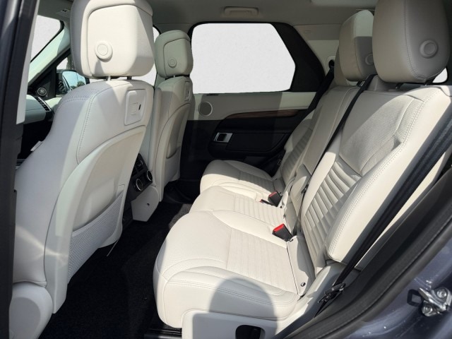 2024 Land Rover Discovery S - Photo 18