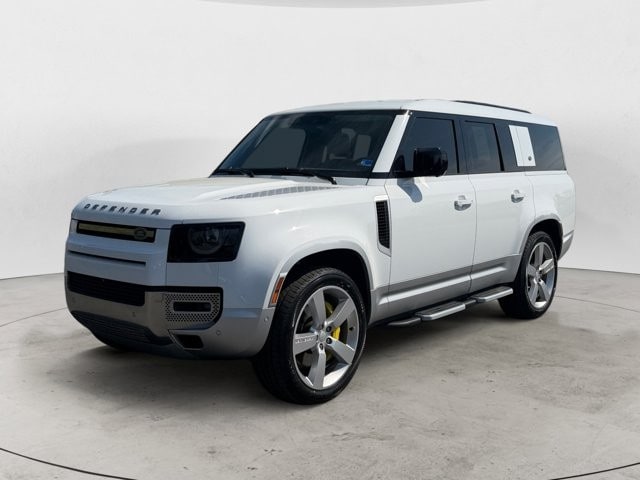 2023 Land Rover Defender