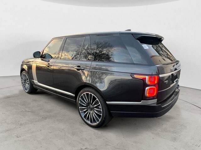 2021 Land Rover Range Rover photo 3