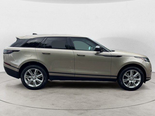 2026 Land Rover Range Rover Velar S photo 3