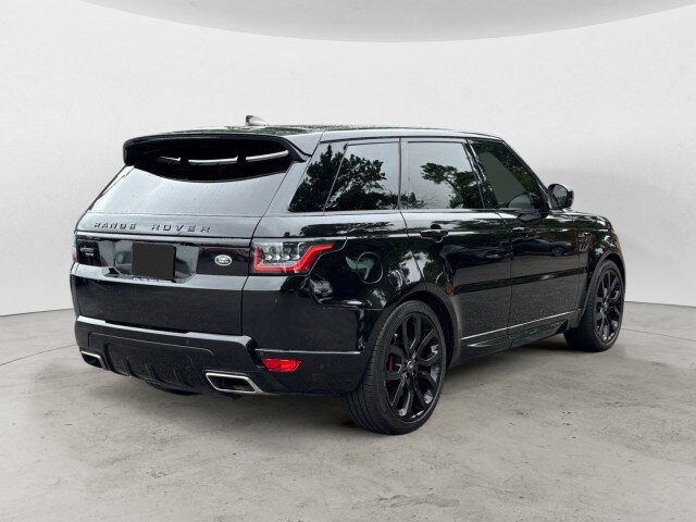 2022 Land Rover Range Rover Sport HSE Dynamic photo 3