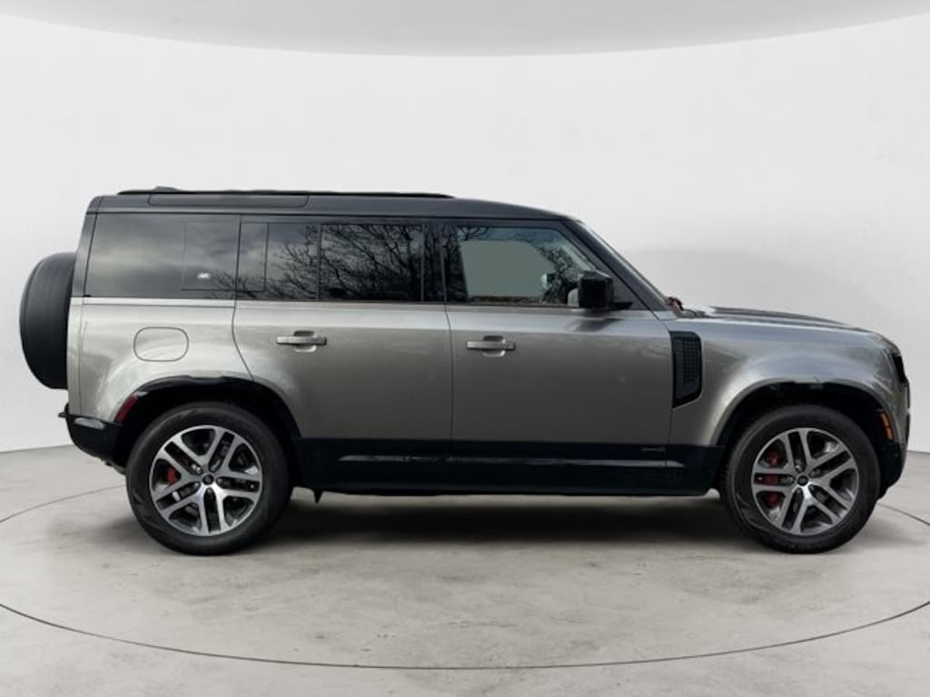 Certified 2022 Land Rover Defender X SUV