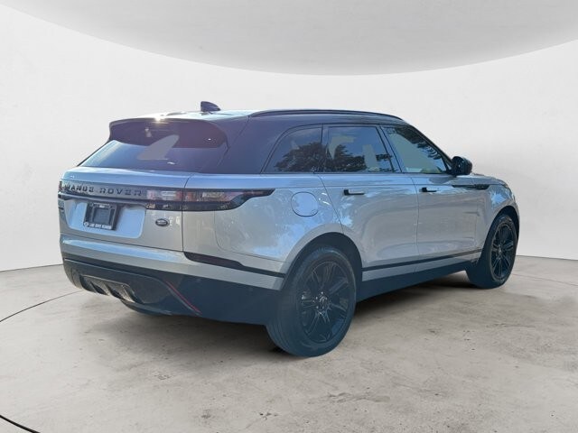 2021 Land Rover Range Rover Velar R-Dynamic S photo 4