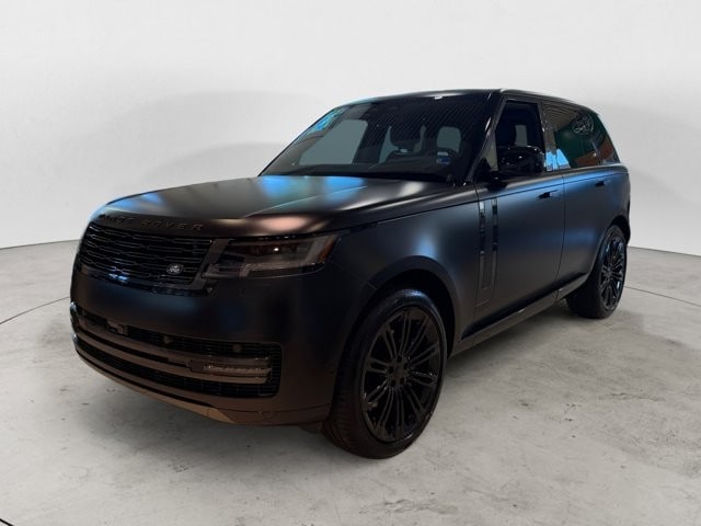 2026 Land Rover Range Rover 3.0 SE SWB's photo