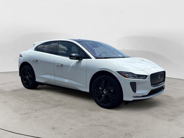 2024 Jaguar I-PACE EV400 HSE photo 3