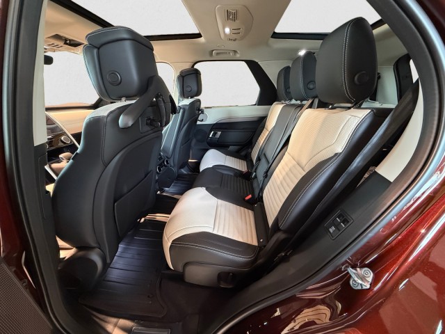 2026 Land Rover Discovery Gemini Edition - Photo 17