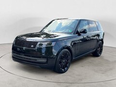 2025 Land Rover Range Rover SE SUV