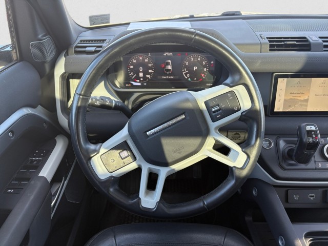 2023 Land Rover Defender S - Photo 18