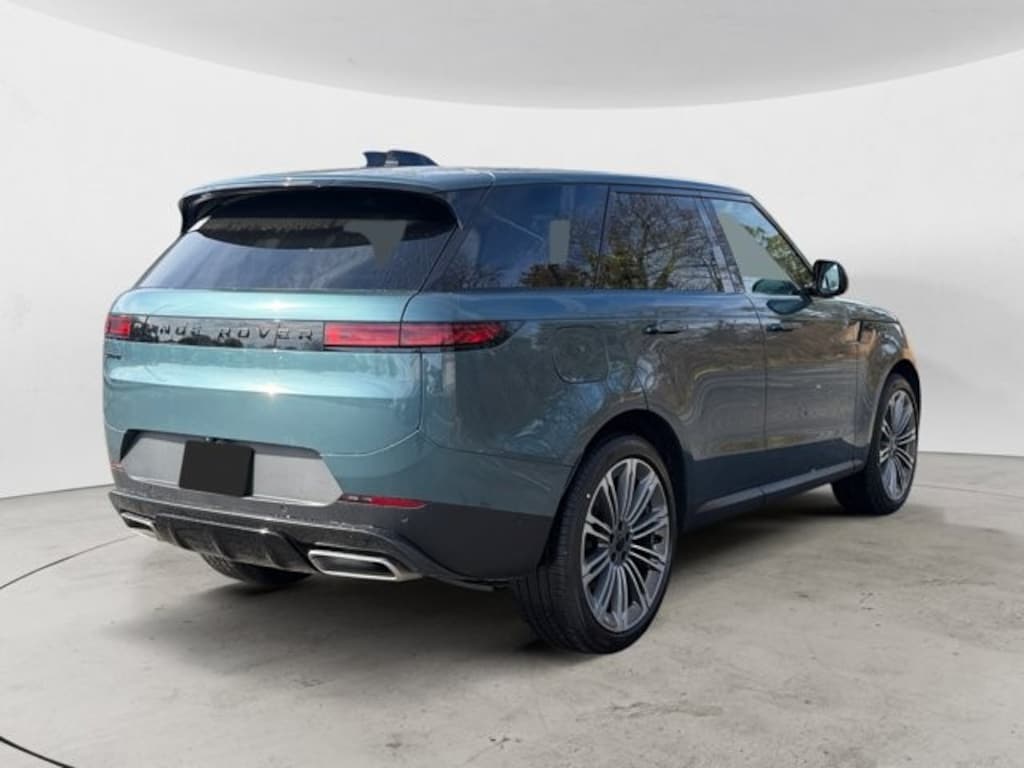 New 2026 Land Rover Range Rover Sport SE 360PS SUV