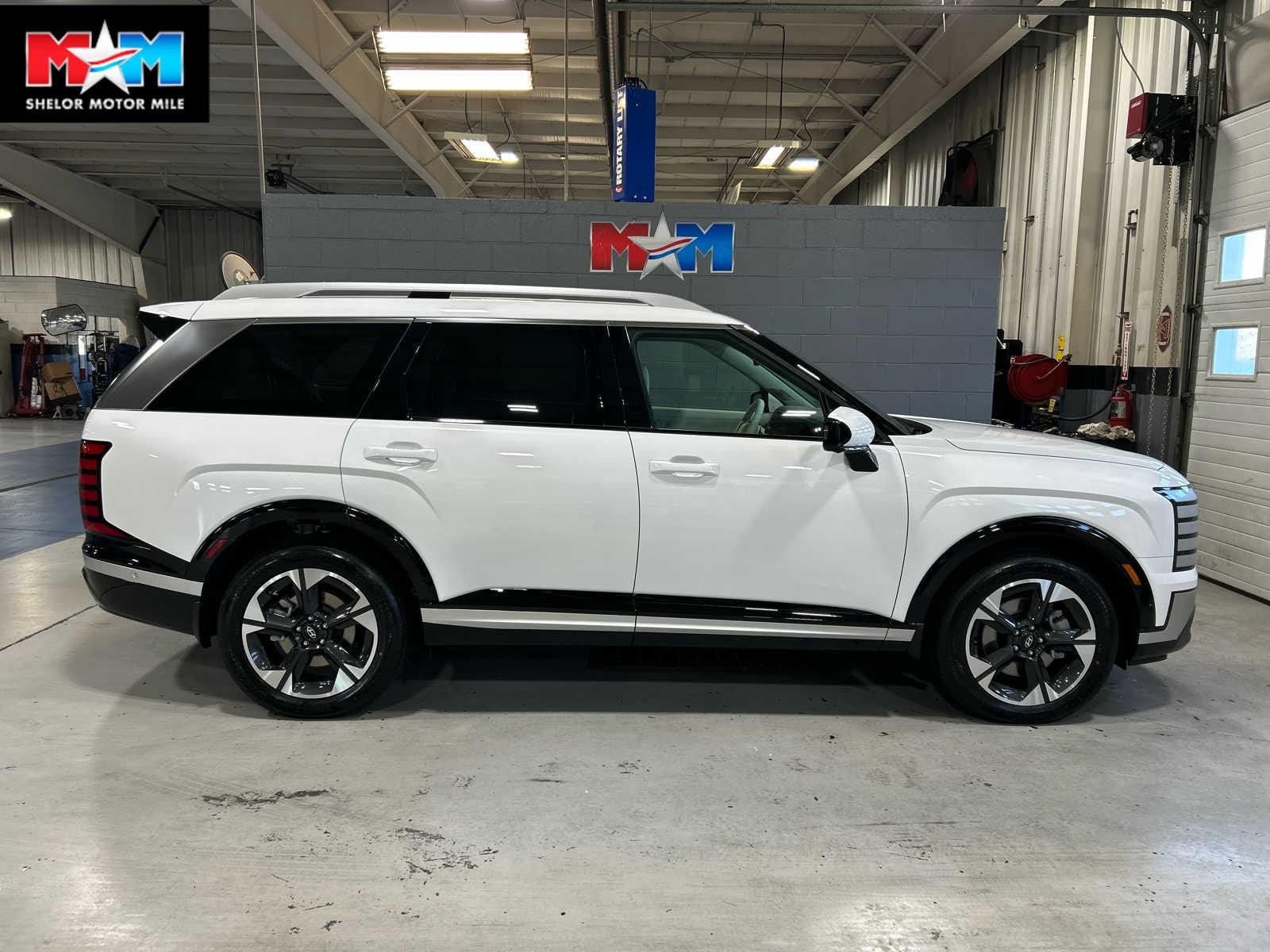 2026 Hyundai Palisade Limited's photo