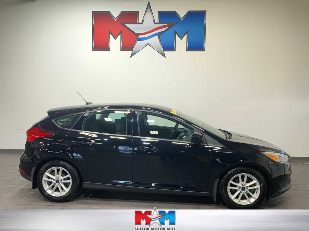 Used 2018 Ford Focus SE Hatchback