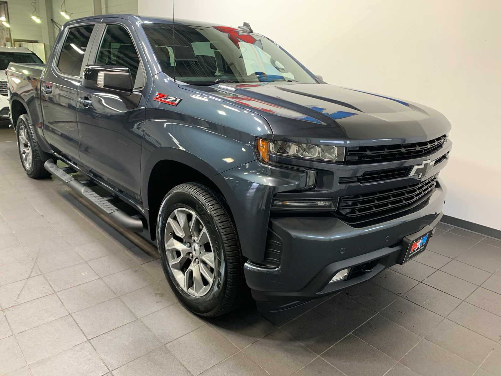 2021 Chevrolet Silverado 1500 RST photo 2