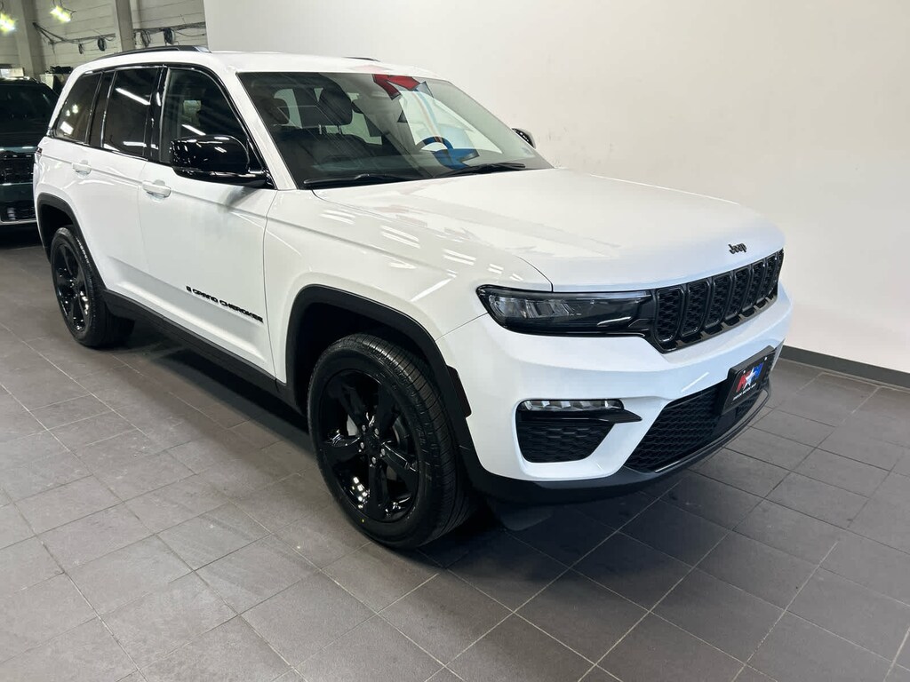 Used 2023 Jeep Grand Cherokee Limited SUV