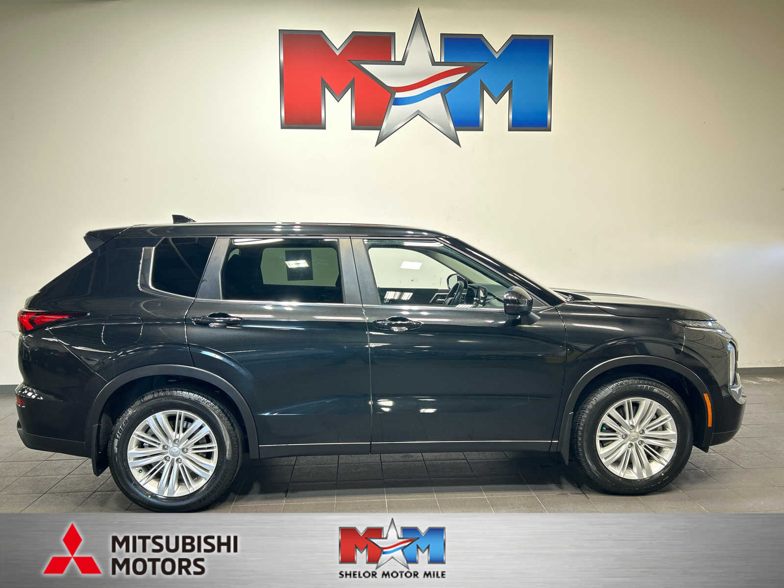 2024 Mitsubishi Outlander