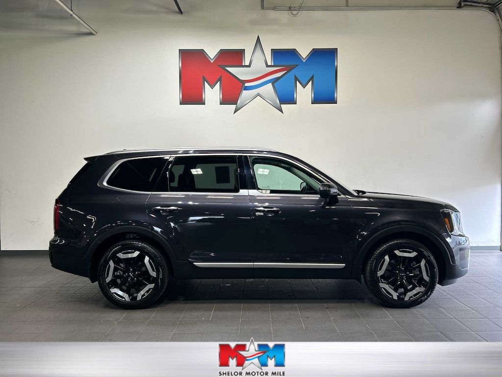 Used 2025 Kia Telluride S SUV