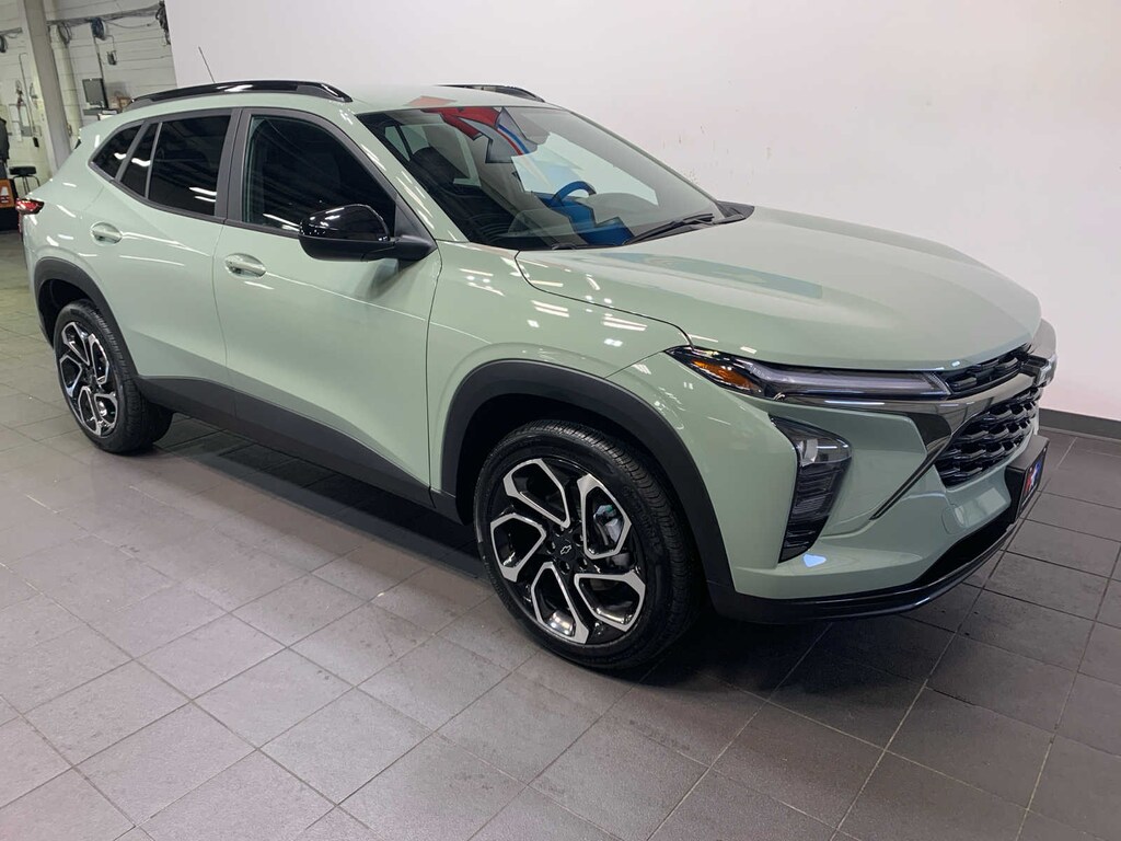 Used 2024 Chevrolet Trax 2RS SUV